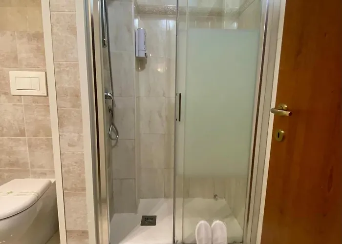 Dolcevita Boutique * بولونيا